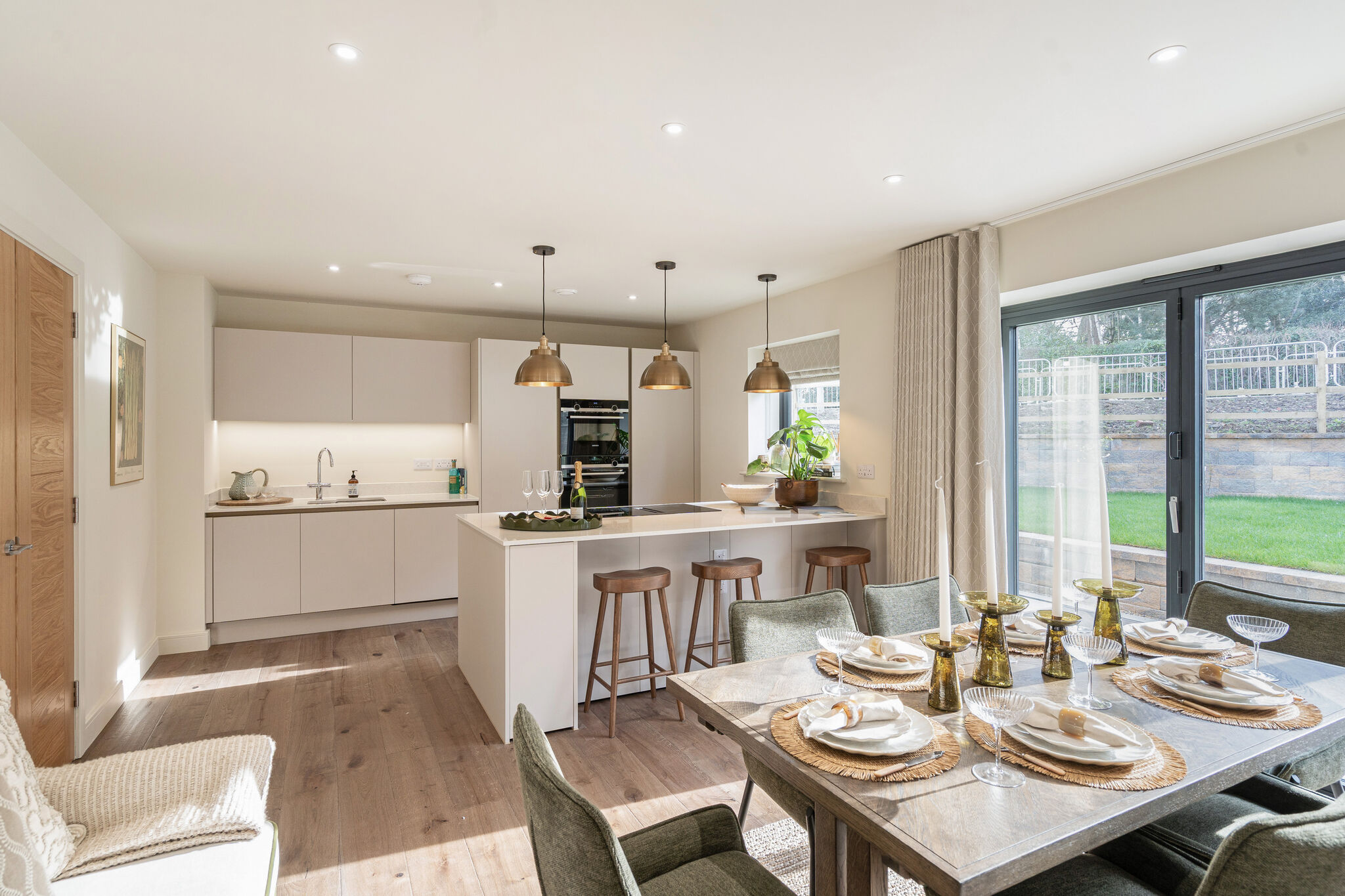 Over 30% now sold off plan - with no homes ready to move into yet!!